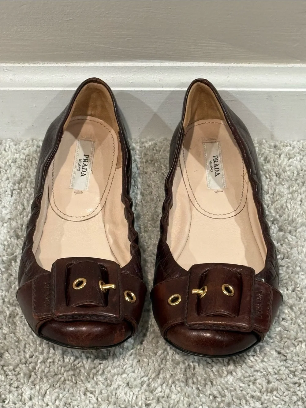 PRADA Vintage Brown Leather Buckle Ballet Flats Scrunch Elastic EU 35/ US 5